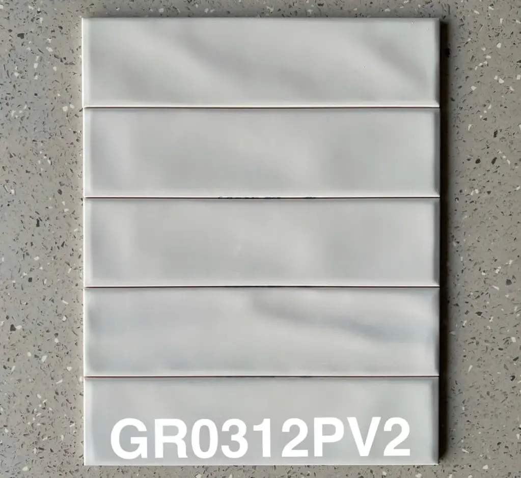 [DSC--583291] Gạch thẻ 75x300mm loại 1 xám bóng lượn mã 0303-1(GR0312PM)