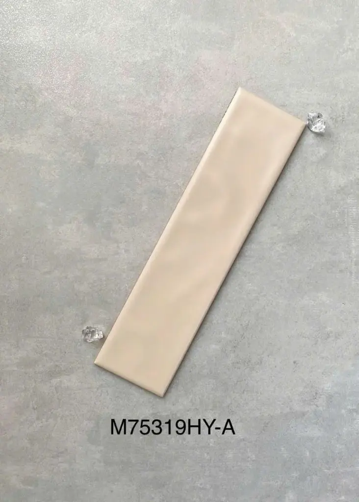 [DSC-4635M75319A] Gạch thẻ KT 75x300mmlượn sóng mờ 75319HY-A