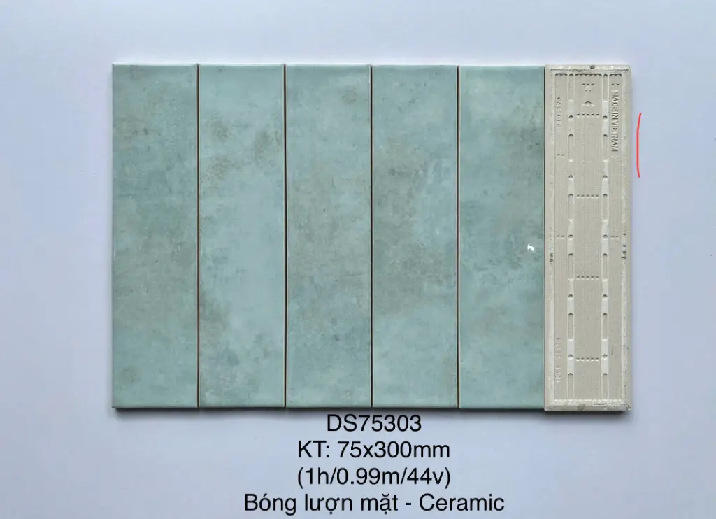 [DSC-DS75303] Gạch thẻ loại ưu, KT 75x300mm, Xương Ceramic mặt bóng lượn mã DS75303/CAA75303 (1h/0.99m/44v)