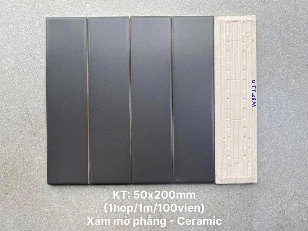 [DSC-UTT28M_S] Gạch thẻ xám men matt hàng ưu KT 50x200mm mã UTT28M_S