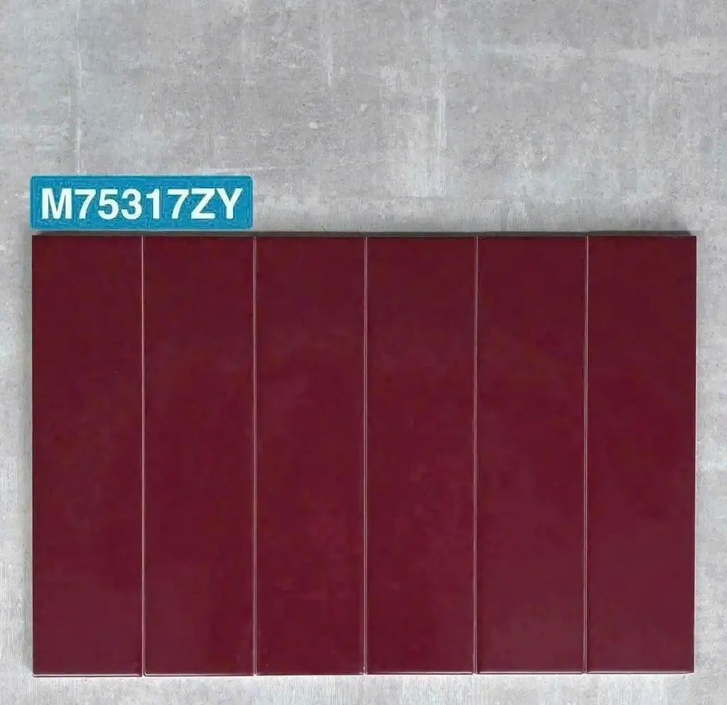 [DSC-M75317ZY] Gạch thẻ đỏ mờ phẳng KT 75x300mm mã M75317ZY (1h/1.125m/50v)