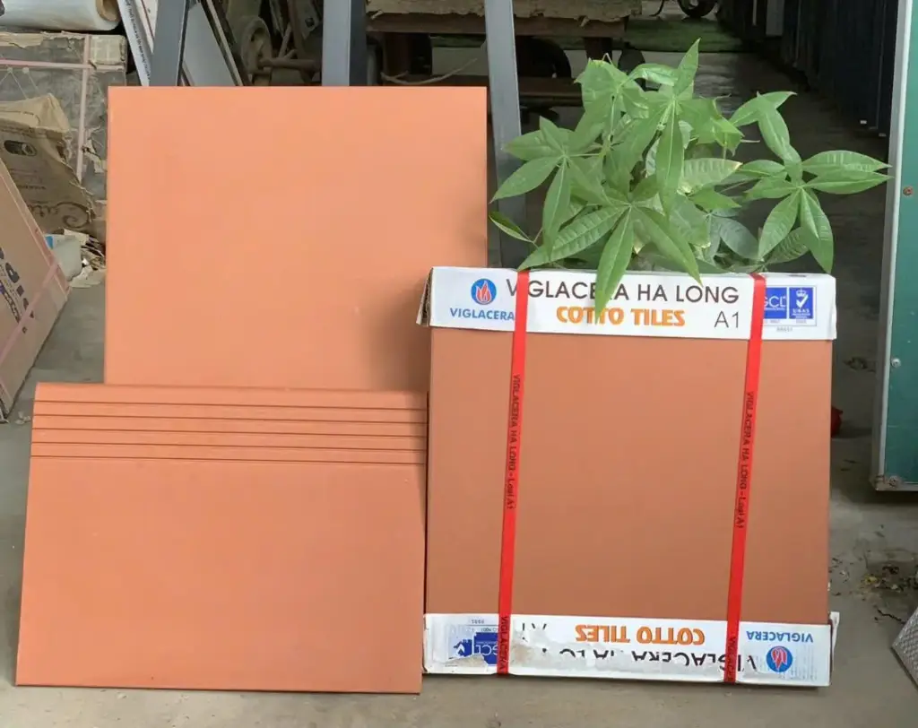 [DSC-5356HPR 36610] Gạch Đỏ Hạ Long 400x400mmcm Loại Thường Màu Nhạt