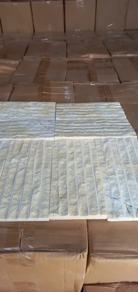 [DSC-Đá chẻ vàng] Đá chẻ vàng Nghệ An 10x20cm