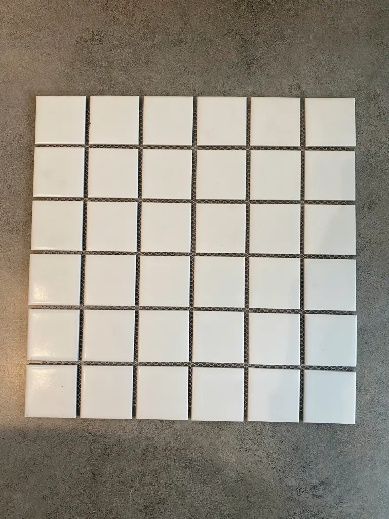 [DSC-Y48801] Gạch mosaic gốm trắng Mờ chíp 48x48mm mã Y48801