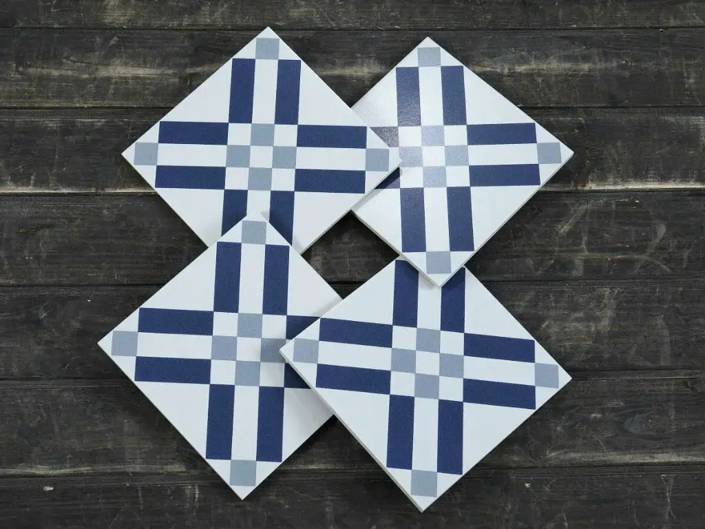 Gạch bông TQ, KT 200x200 mm, Xương Porcelain mặt mờ mã DC201 Chữ X màu xanh dương (1h/1.2m=30v)