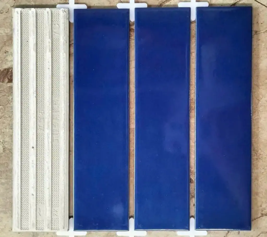 [DS-8669] Gạch thẻ 60x240mm màu xanh mã 8669