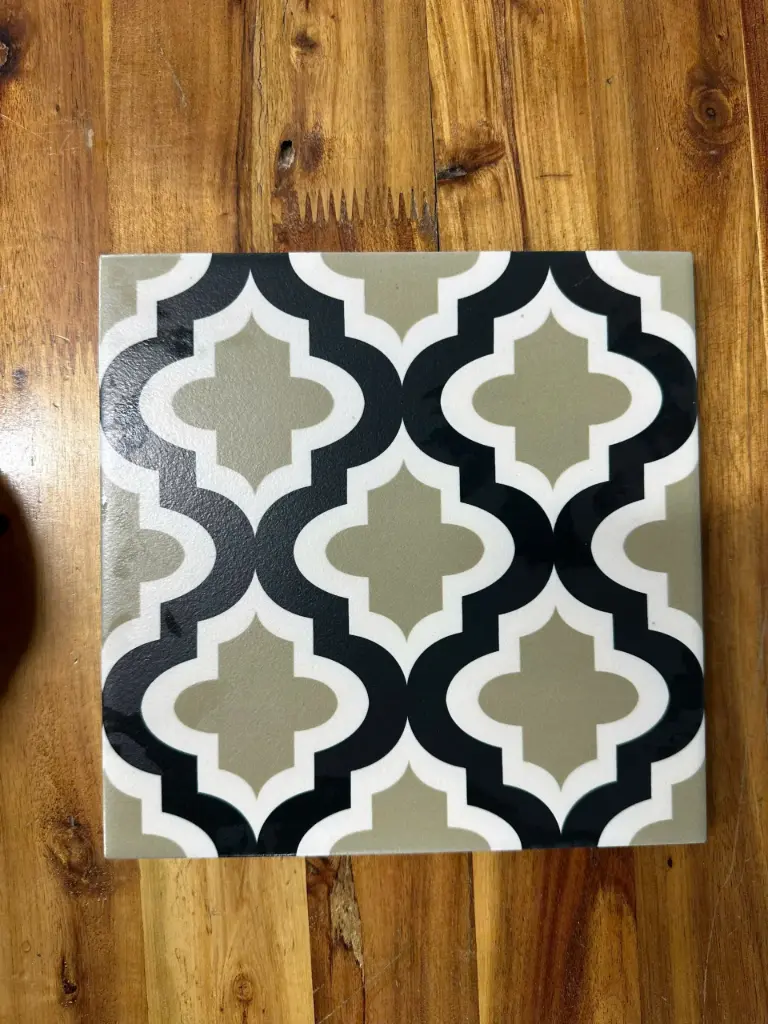 Gạch bông TQ, KT 200x200 mm, Xương Porcelain mặt mờ mã M1001