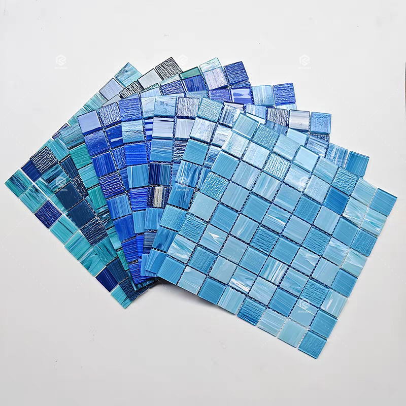 [DSC-2607-63393] Gạch mosaic kính pha lê xanh Foshan 300*300mm dùng cho hồ bơi, phòng tắm