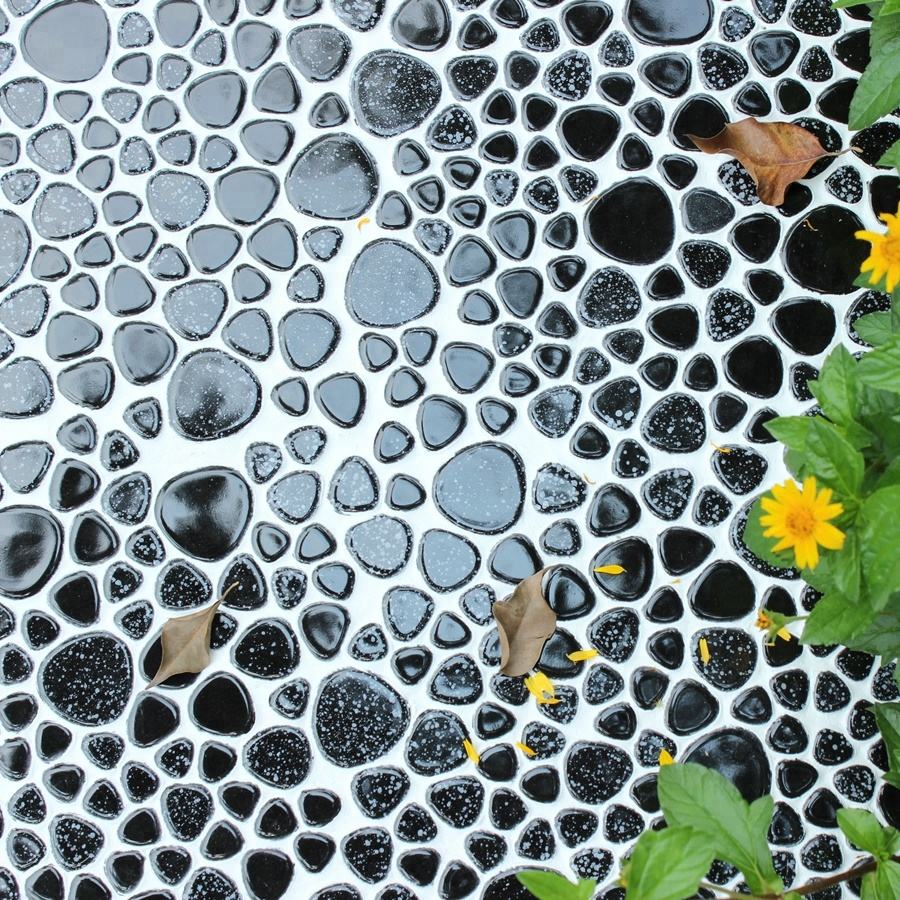 [DSC-2607-75773] Gạch lát sân ngoài chống trượt Black Ceramic bóng mặt Mosaic sỏi
