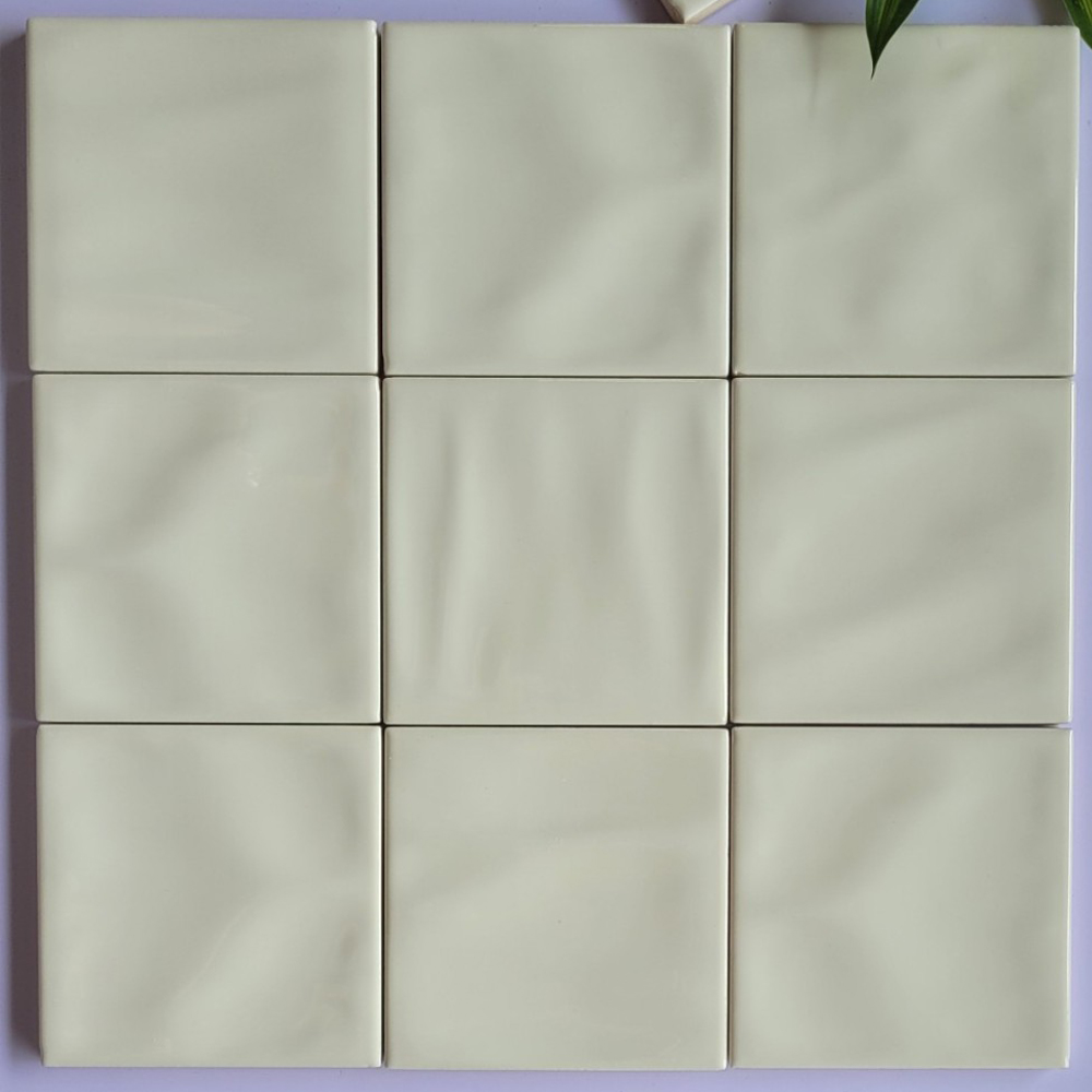 Gạch thẻ màu trắng bóng lượn 100x100mm hàng loại 1 FBO0404P