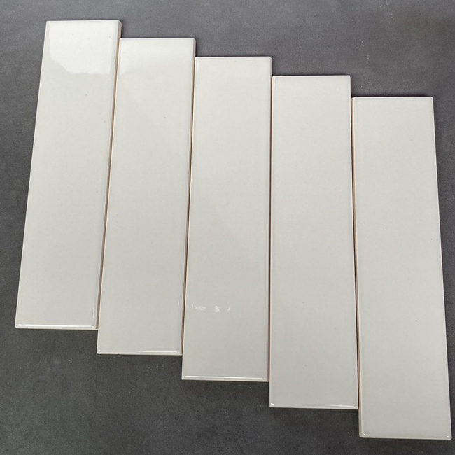 Gạch thẻ xám bóng phẳng 50x200mm mã UTO28G