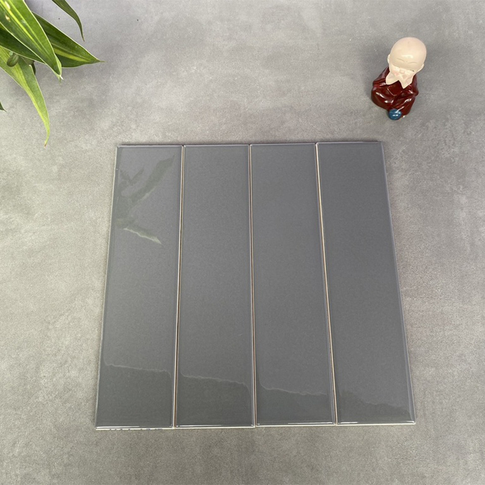 Gạch thẻ xám bóng phẳng hàng ưu KT 50x200mm UTT28G_S