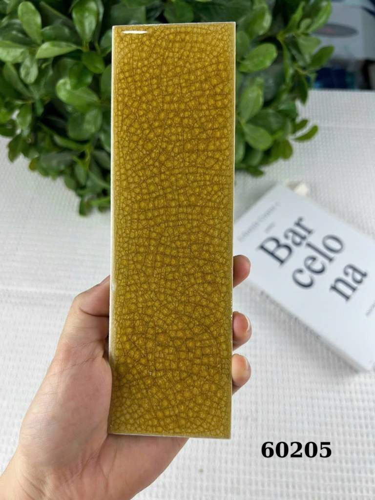 Gạch thẻ 60x200mm màu vàng rạn mã MBL60205