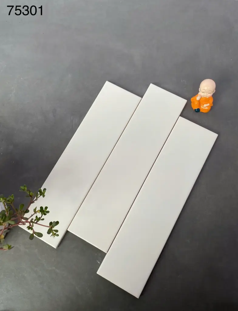 Gạch thẻ 75x300 mm mã STA75301