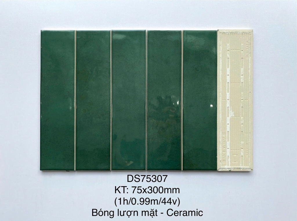 Gạch thẻ loại ưu, KT 75x300mm, Xương Ceramic mặt bóng lượn mã DS75307 (1h/0.99m/44v)