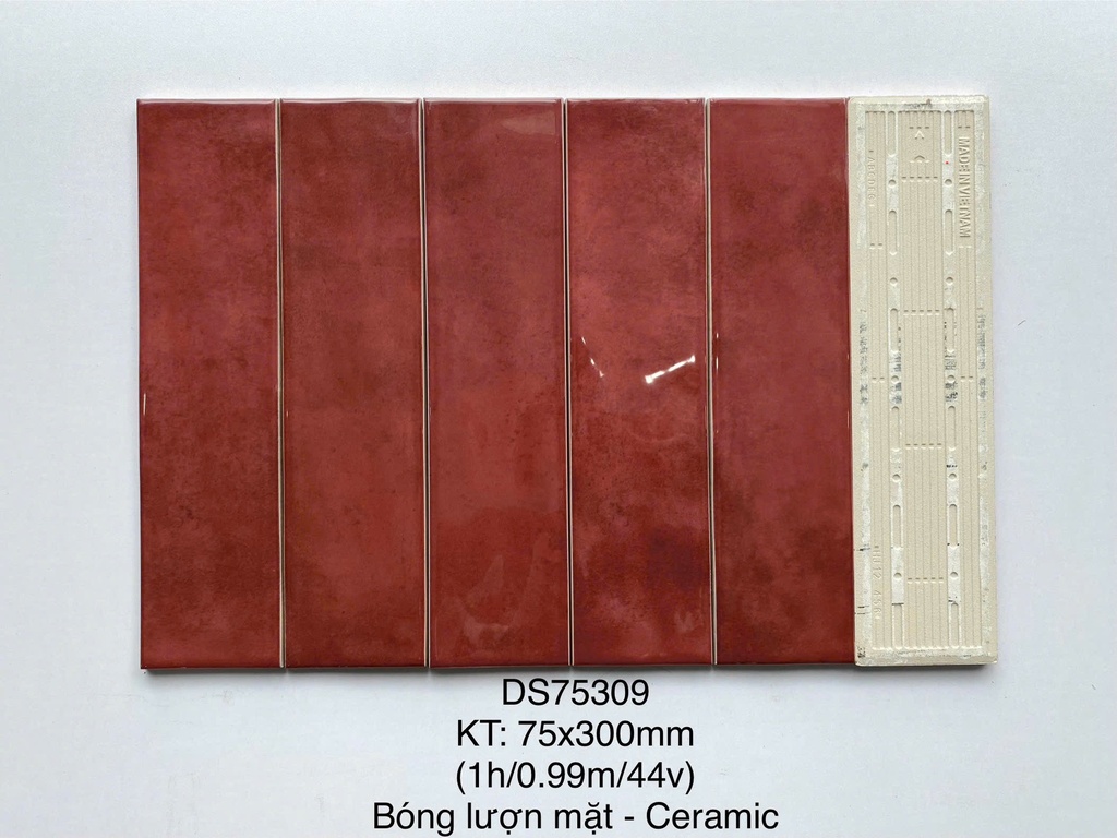 Gạch thẻ loại ưu, KT 75x300mm, Xương Ceramic mặt bóng lượn mã DS75309 (1h/0.99m/44v)