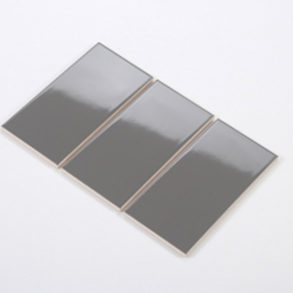 Gạch thẻ Việt Nam KT 75x150mm xám bóng phẳng loại​​ 1 mã SI0306P