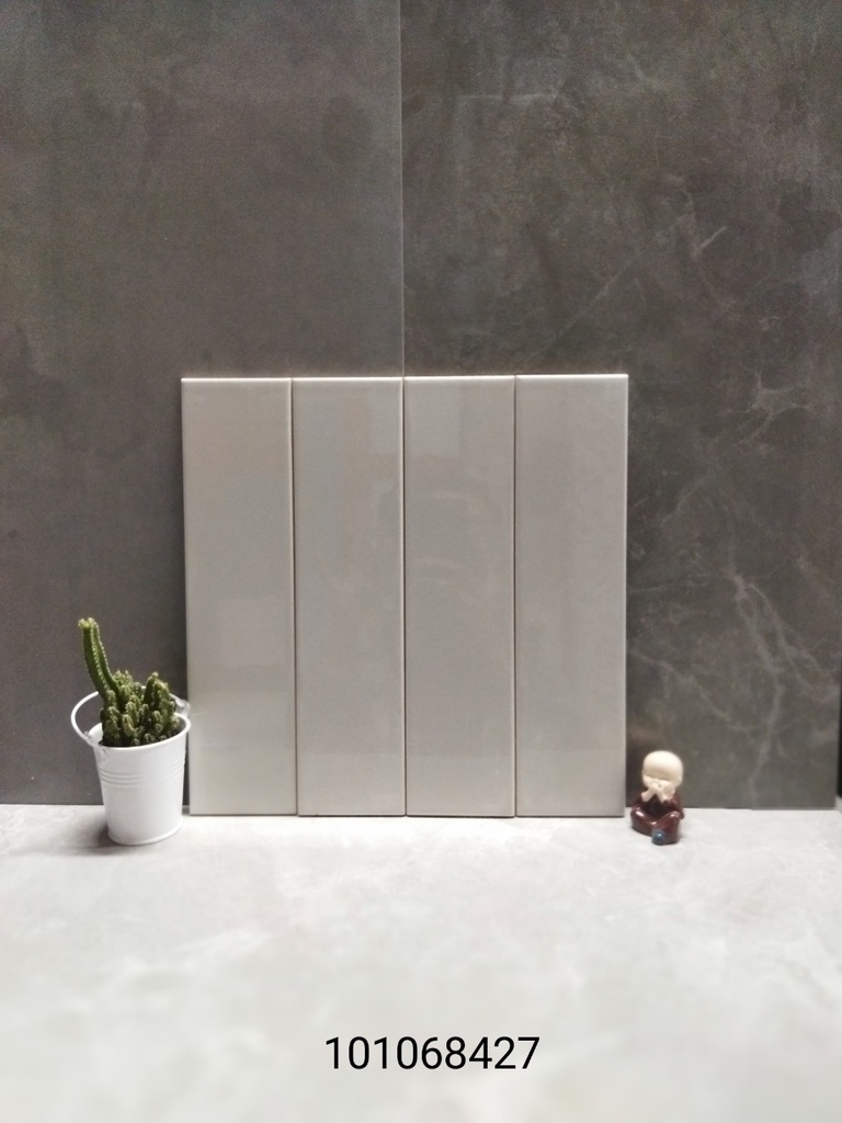 Gạch thẻ Việt Nam KT 75x300mm xám bóng phẳng loại 1 mã 68427