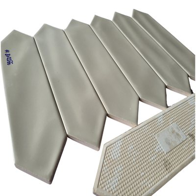 Gạch thẻ mũi tên trắng mờ 75x300mm loại 1 #990018