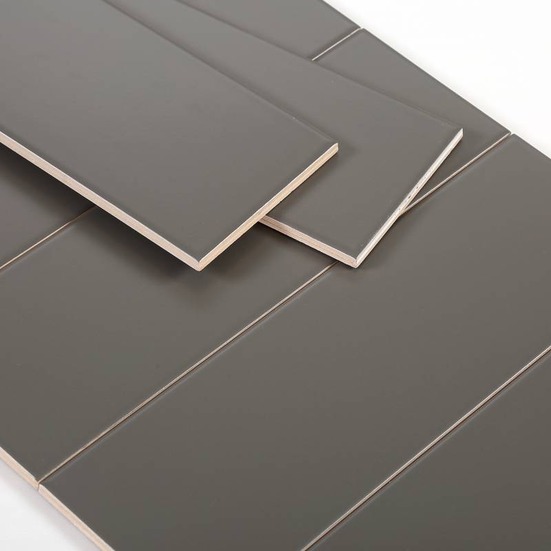 Gạch thẻ VN, KT 75x300 mm màu xám mờ phẳng mã GRY312M loại 1