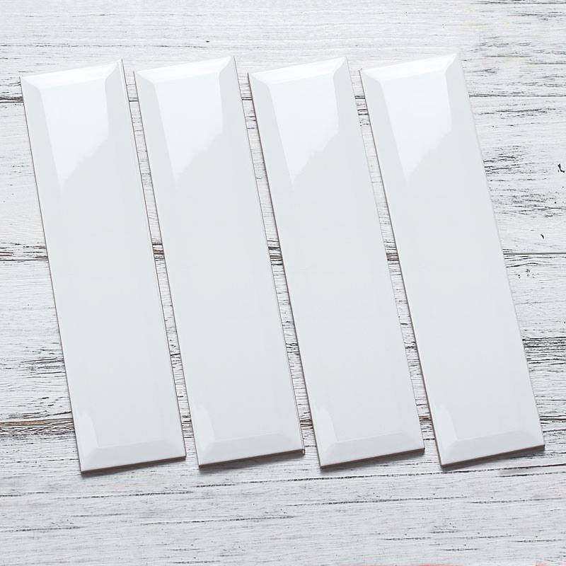 Gạch thẻ trắng bóng vát KT 60x200mm loại 1 mã STA1300-B(0101-1/WH0412BPV2)