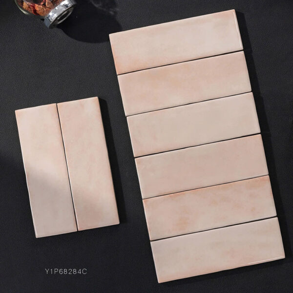 Gạch Thẻ Y1P68284C