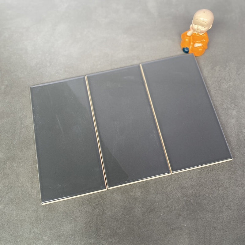 Gạch thẻ xám bóng KT 75x150mm loại 1 UTT36G_SA