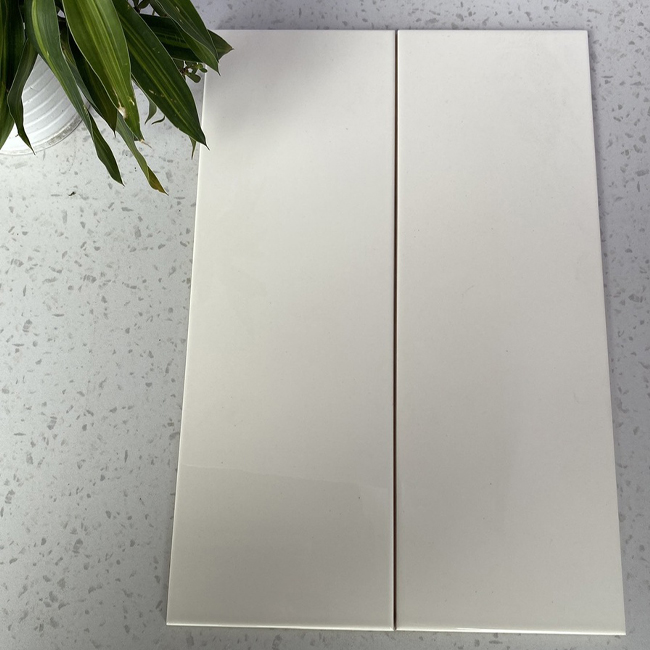 Gạch thẻ 150x450x16 loại 1 IV0618P