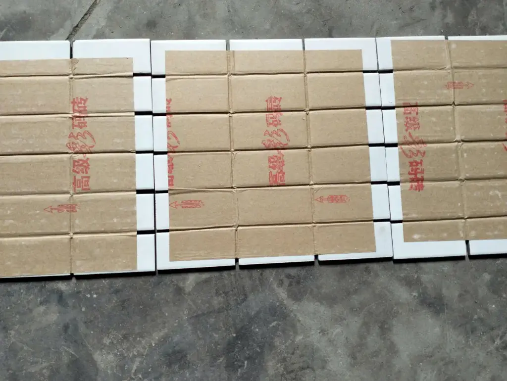 Gạch Mosaic vỉ giấy TQ, KT chíp 45x95 mm, KT Vỉ 300x300 mm, Mờ sần mã NGT_501_XRY(501)