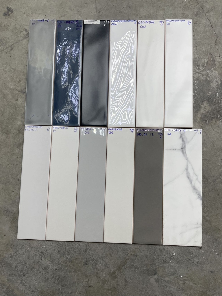 Gạch thẻ 75x300 mm mã CLC75306 loại 1