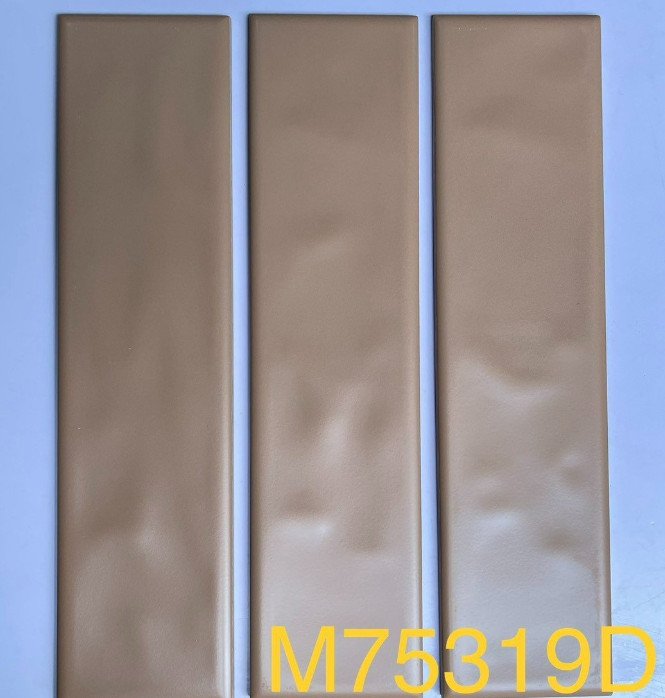 Gạch thẻ 75x300 mmlượn sóng mờ M75319D
