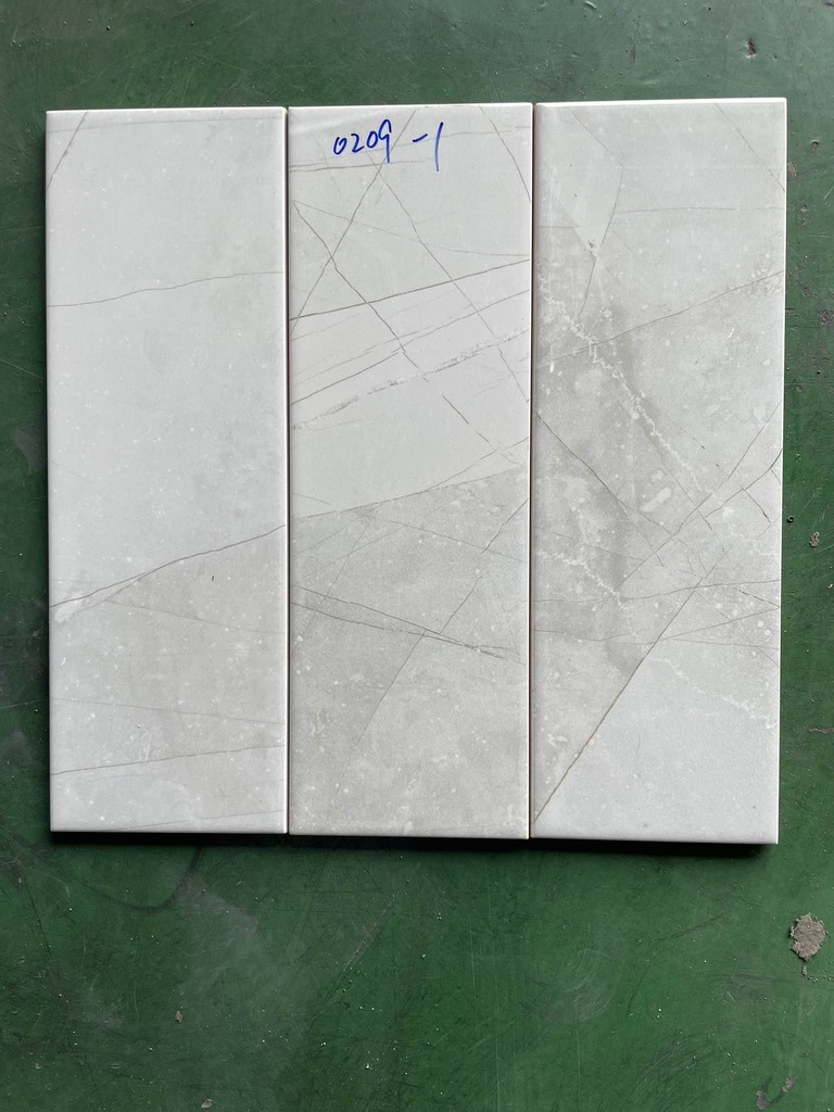 Gạch thẻ Việt Nam KT 60x200mm vân khói loang bóng phẳng loại 1 mã 0209-1