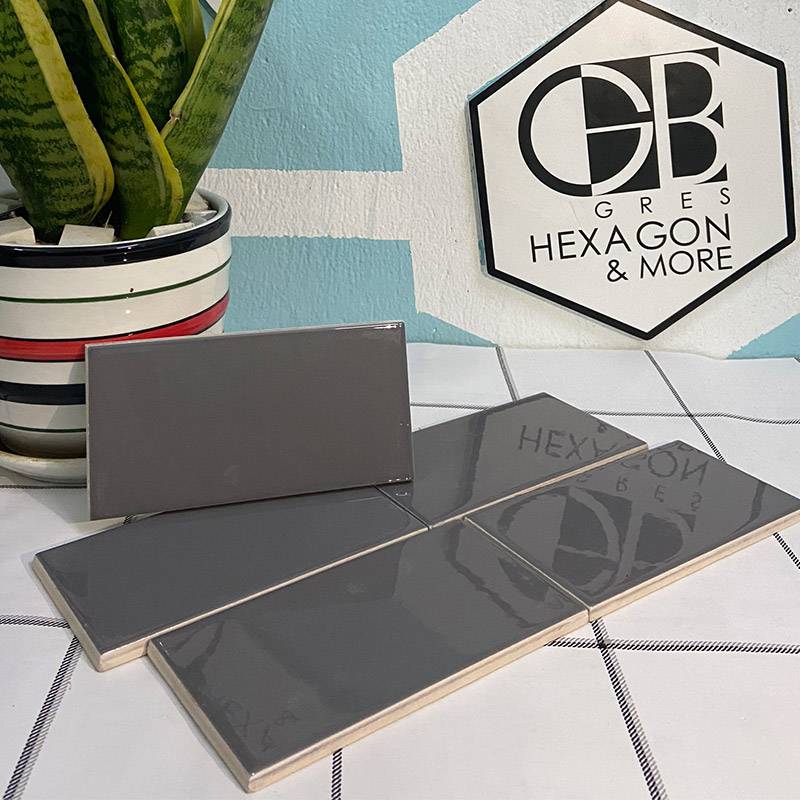 Gạch thẻ trang trí cao cấp VN, KT 75x150mm màu xám bóng phẳng mã PSTA75155 loại ưu