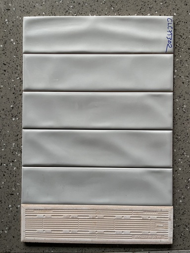 [CLC75302] [CLC75302] Gạch thẻ 75x300mm xám bóng lượn mã CLC75302